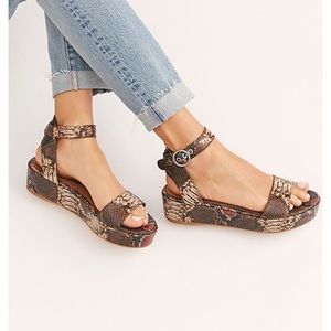 Free People Paris Platform sandal